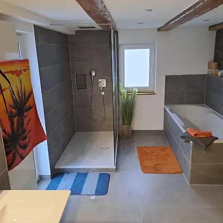 Schmuckstueck By Interhome